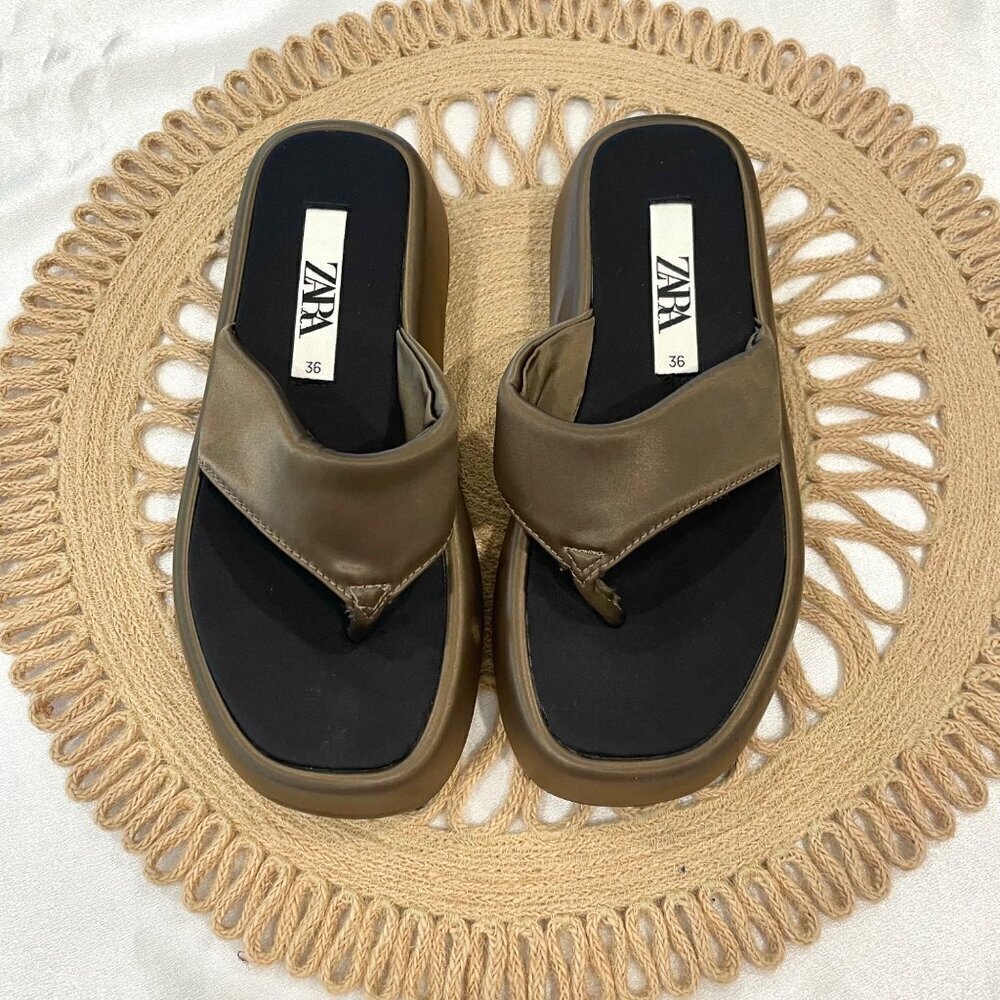 Zara Satin Effect Low Heel Platform Sandals Green Khaki Size EU 36 Minimalist - Picture 4 of 9
